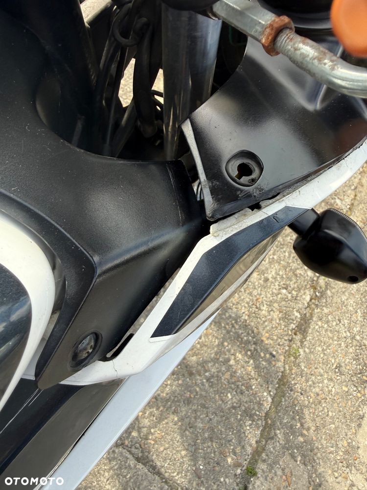 Honda CBR - 15