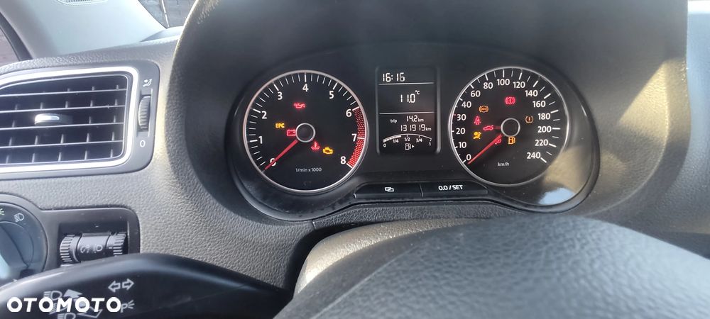 Volkswagen Polo 1.2 TSI Cross - 10