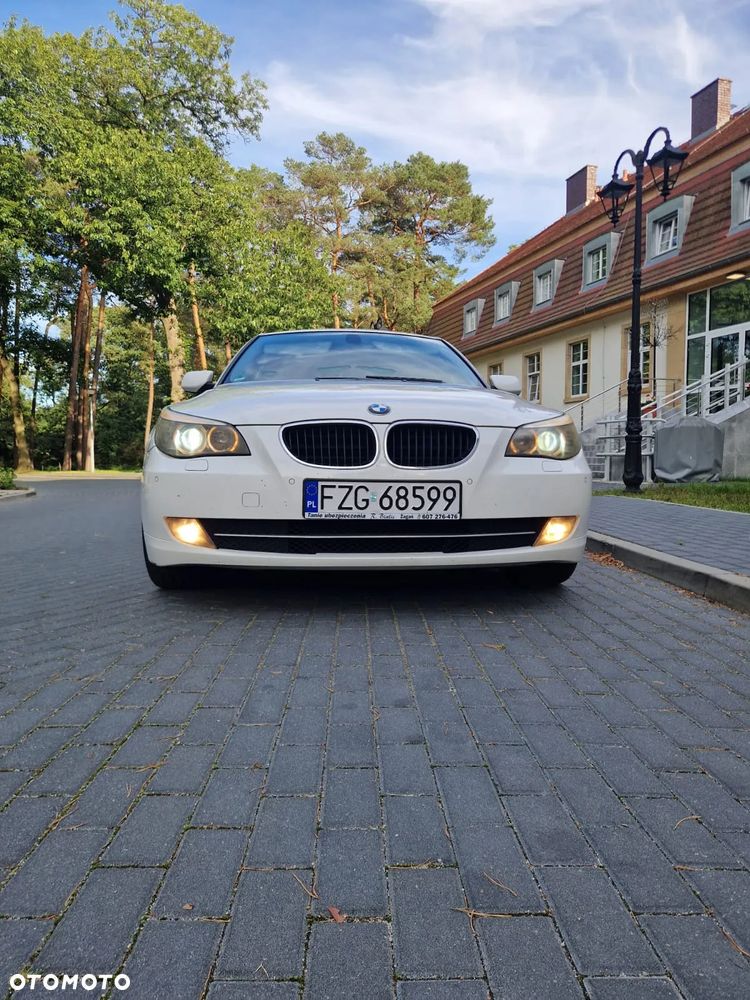 BMW Seria 5 520i Edition Exclusive - 17