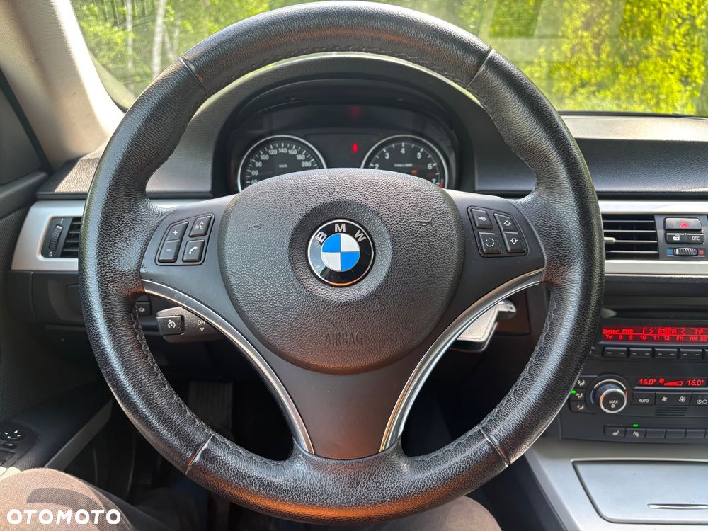 BMW Seria 3 - 19