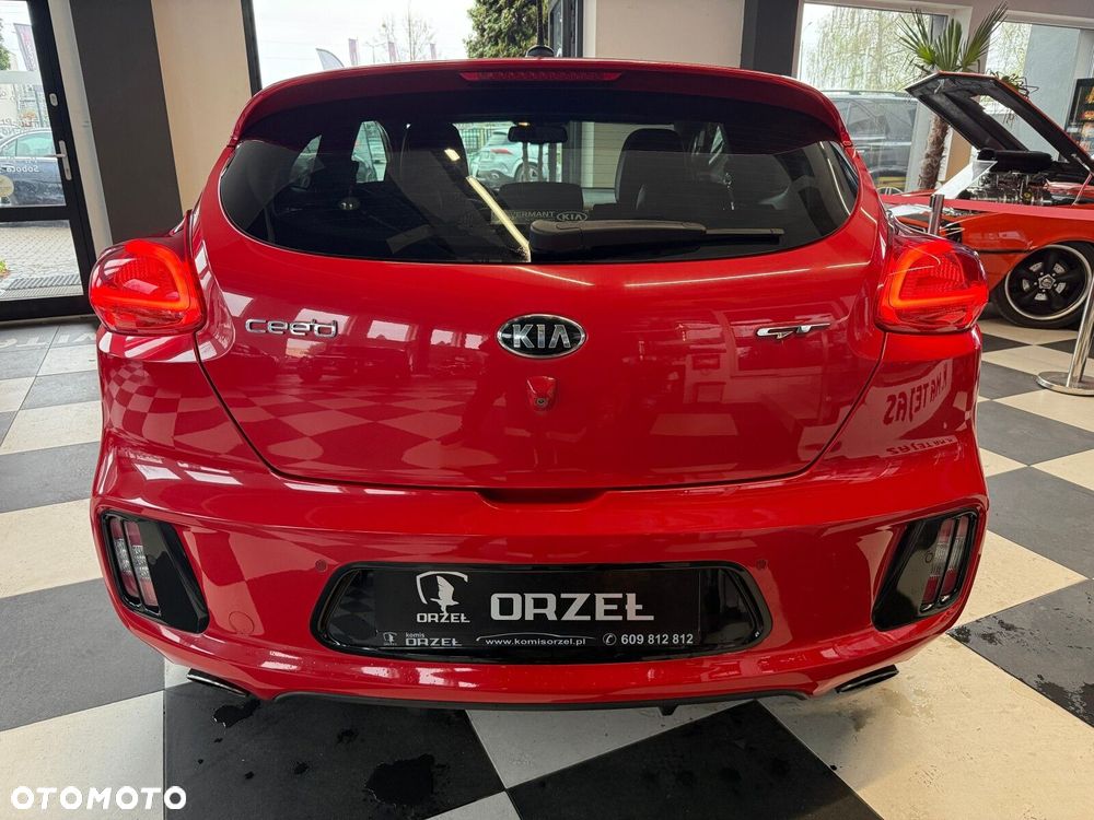 Kia Ceed - 5