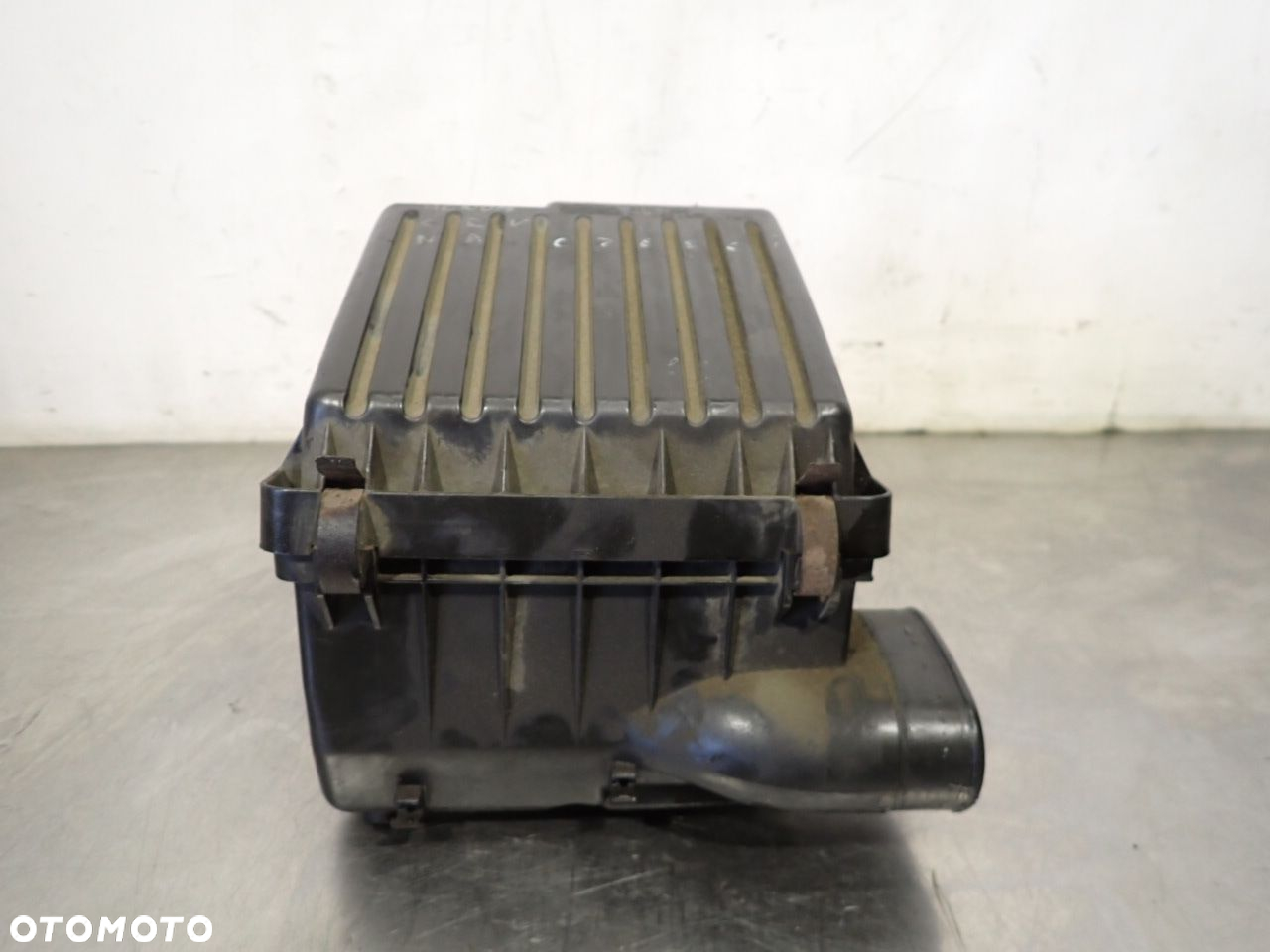 OBUDOWA FILTRA POWIETRZA HONDA HR-V - 2