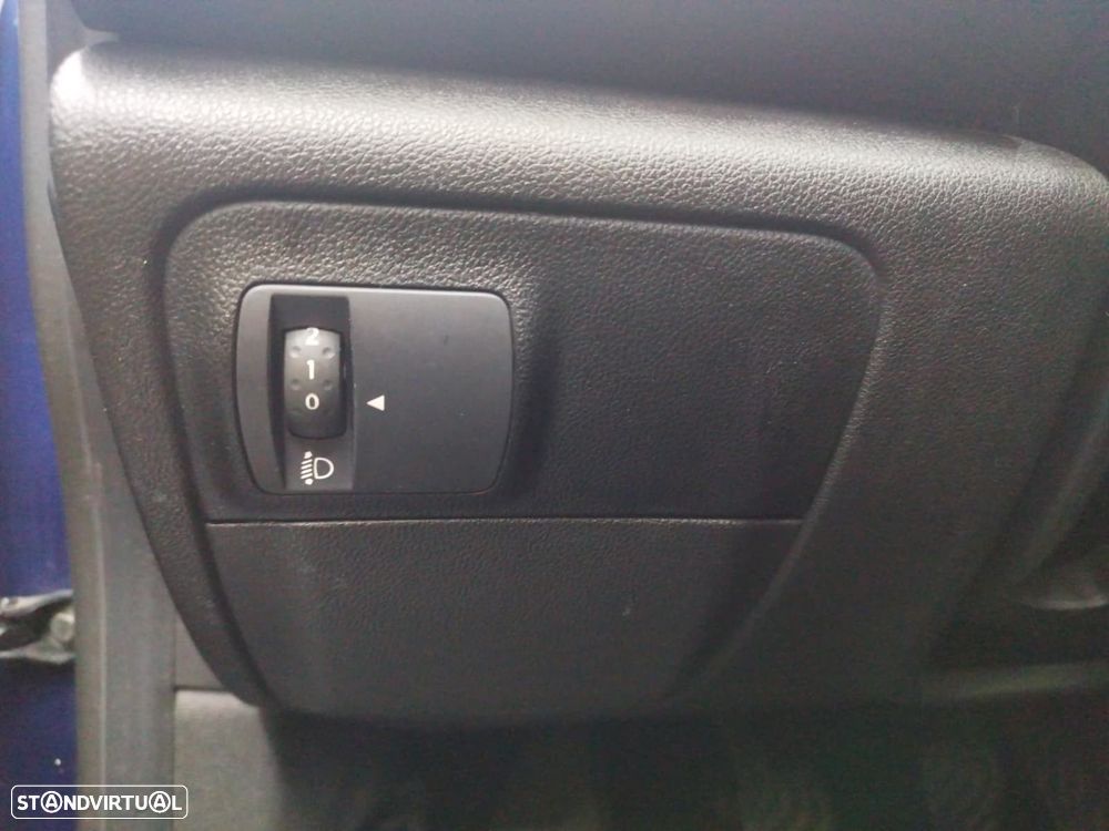 Renault Mégane 1.5 Blue dCi Limited - 14