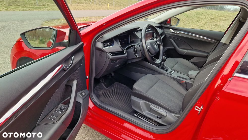 Skoda Octavia 1.5 TSI ACT Style - 11