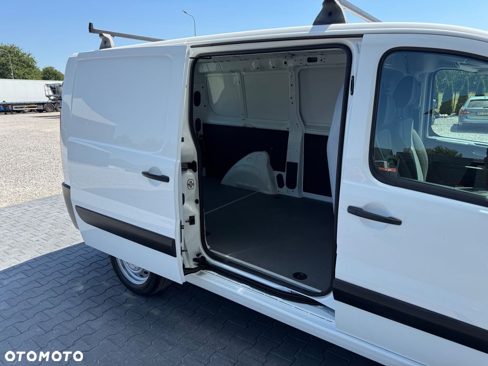 Toyota PROACE / BOCZNE DRZWI / TYLNE DRZWI OTWIERANE NA BOKI / Z NIEMIEC - 17