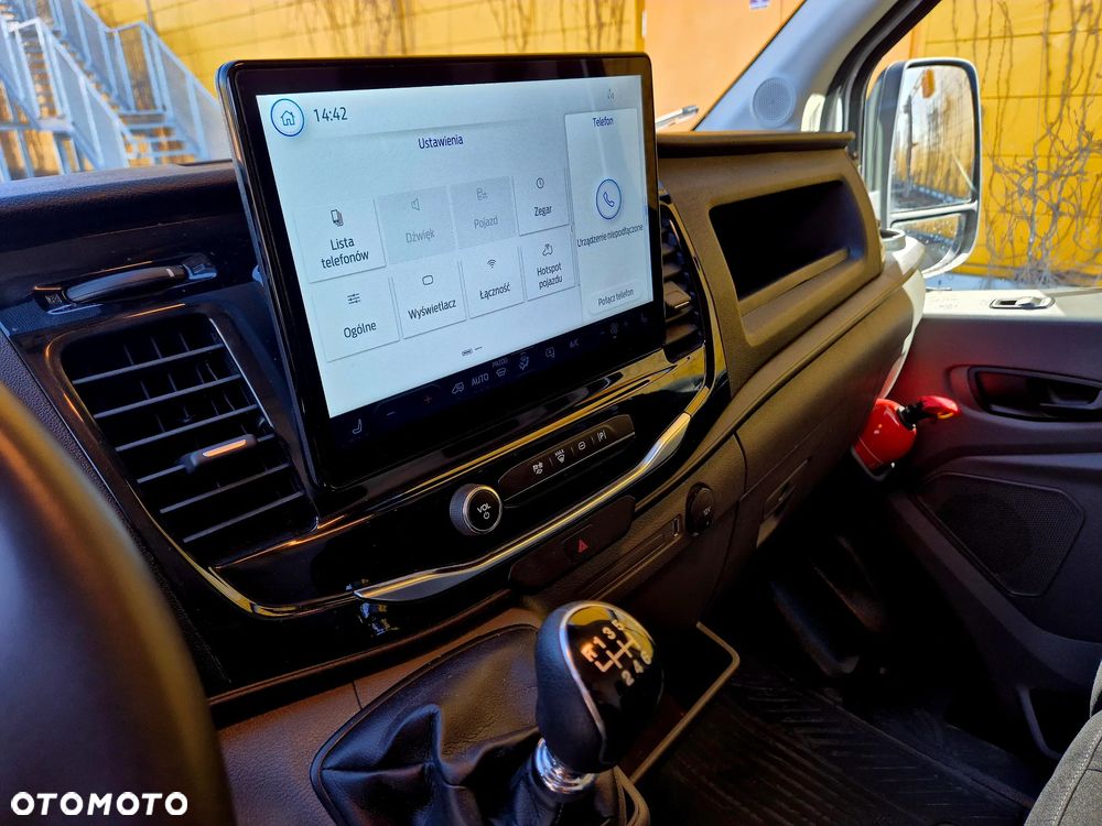 Ford Transit - 23
