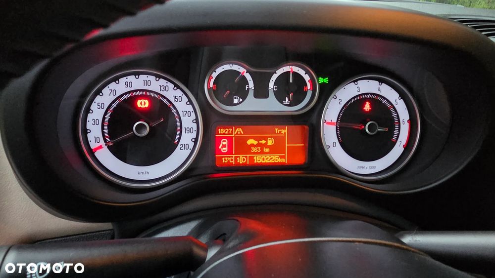 Fiat 500L 0.9 TwinAir Start&Stopp Trekking - 31