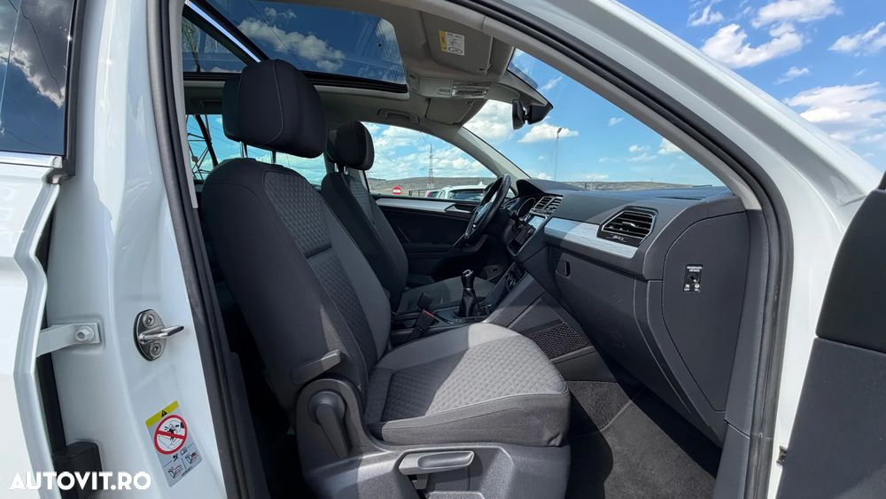 Volkswagen Tiguan 2.0 TDI SCR (BlueMotion Technology) Comfortline - 9