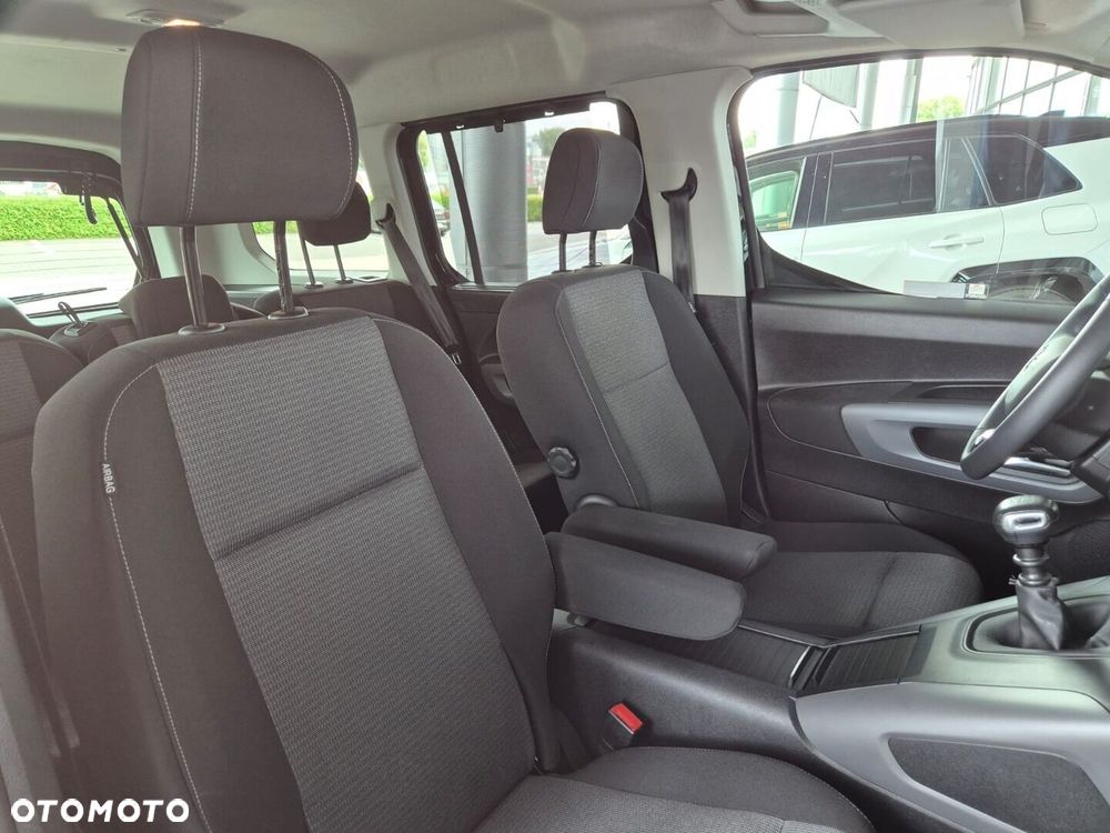 Toyota Proace City Verso Long 1.2 D-4T Family - 17