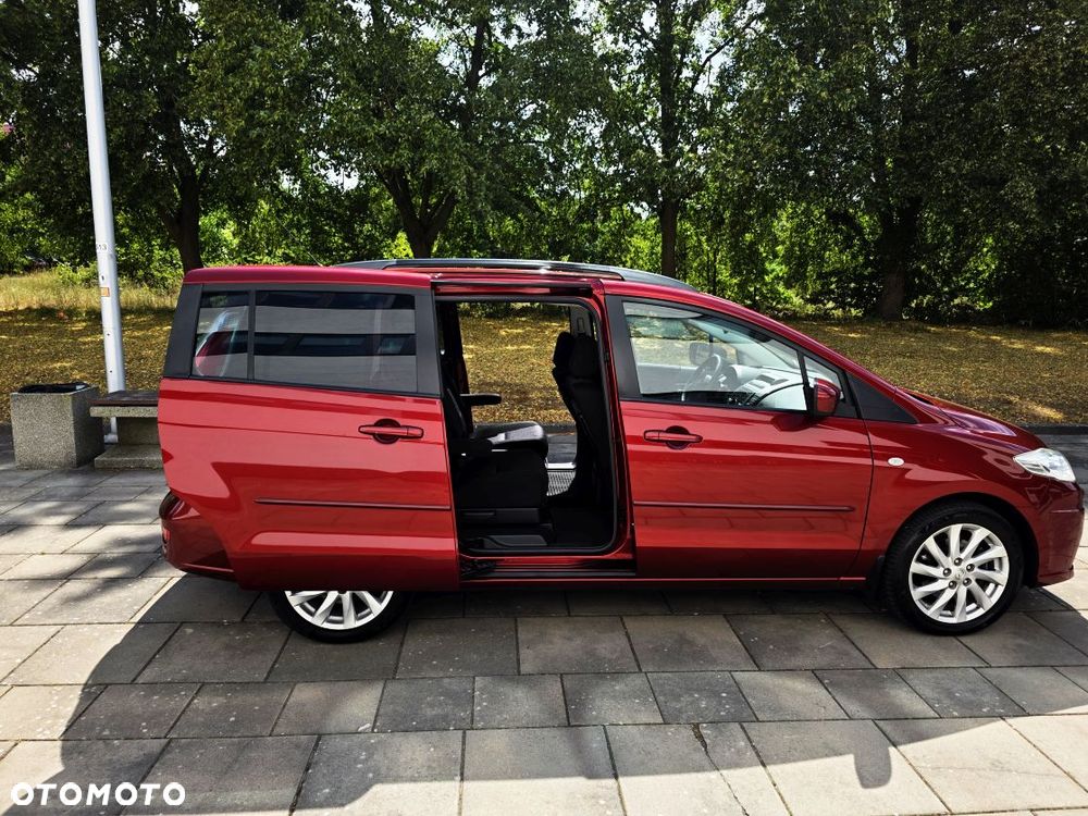 Mazda 5 2.0 Exclusive + - 8