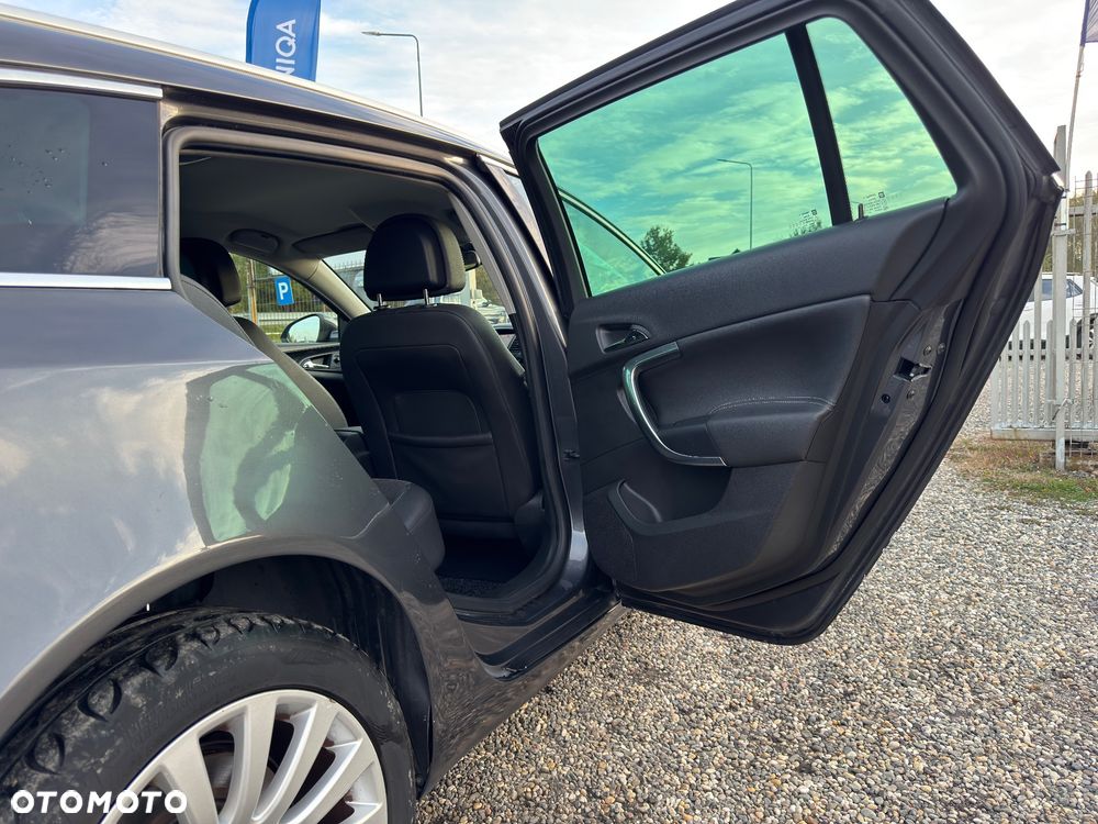 Opel Insignia 2.0 CDTI - 22