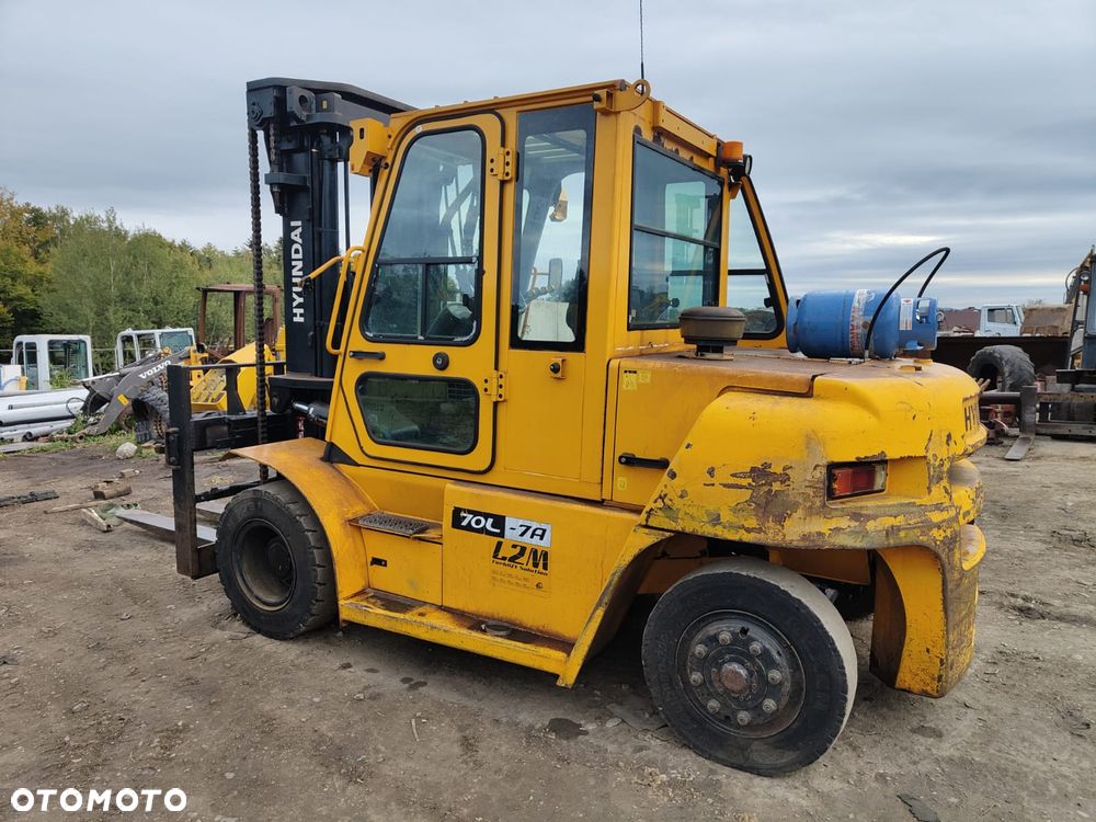 Hyundai Wózek widłowy HYUNDAI 70L-7A LPG Udźwig 7 ton 2020 r. Przesuw Boczny