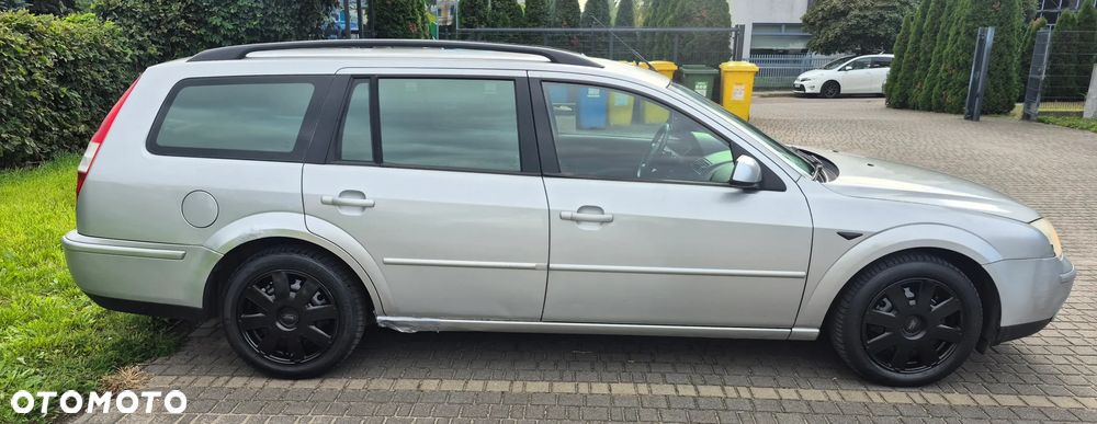 Ford Mondeo 2.0 TDCi Ghia - 6