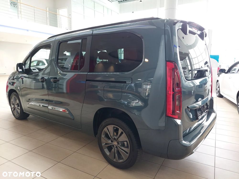 Toyota Proace City Verso Long 1.5 D-4D Family - 3