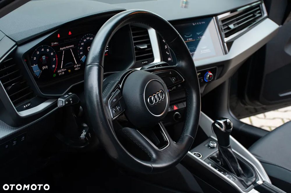 Audi A1 Sportback 35 TFSI S tronic S line - 23