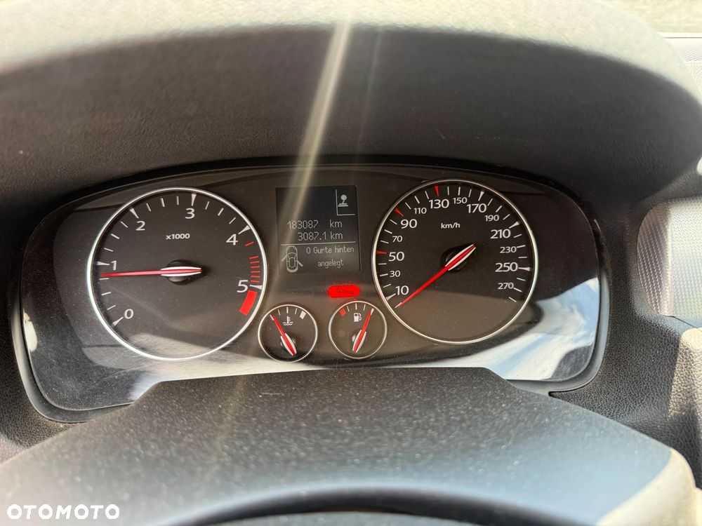 Renault Laguna dCi 150 FAP Start-Stop Dynamique - 12
