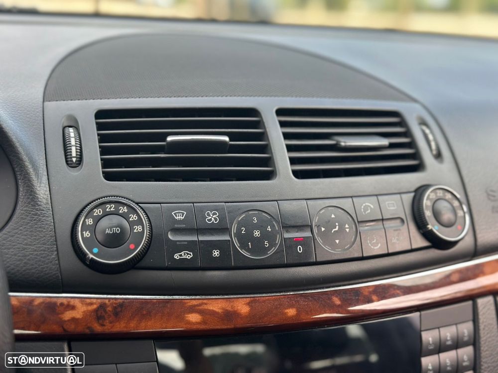 Mercedes-Benz E 270 CDi Elegance - 37