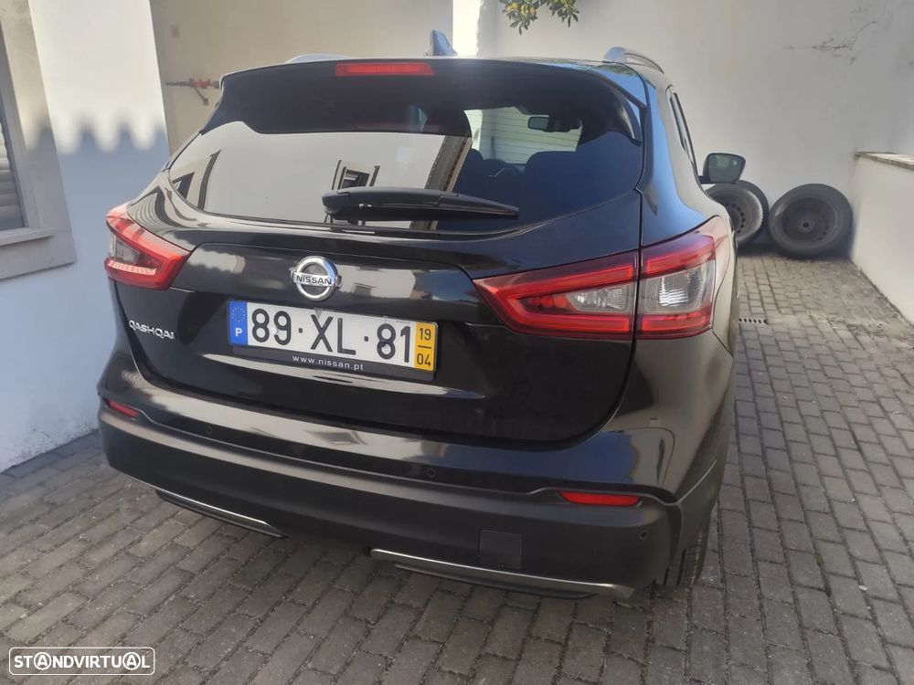 Nissan Qashqai 1.3 DIG-T N-Connecta J18 Led - 3
