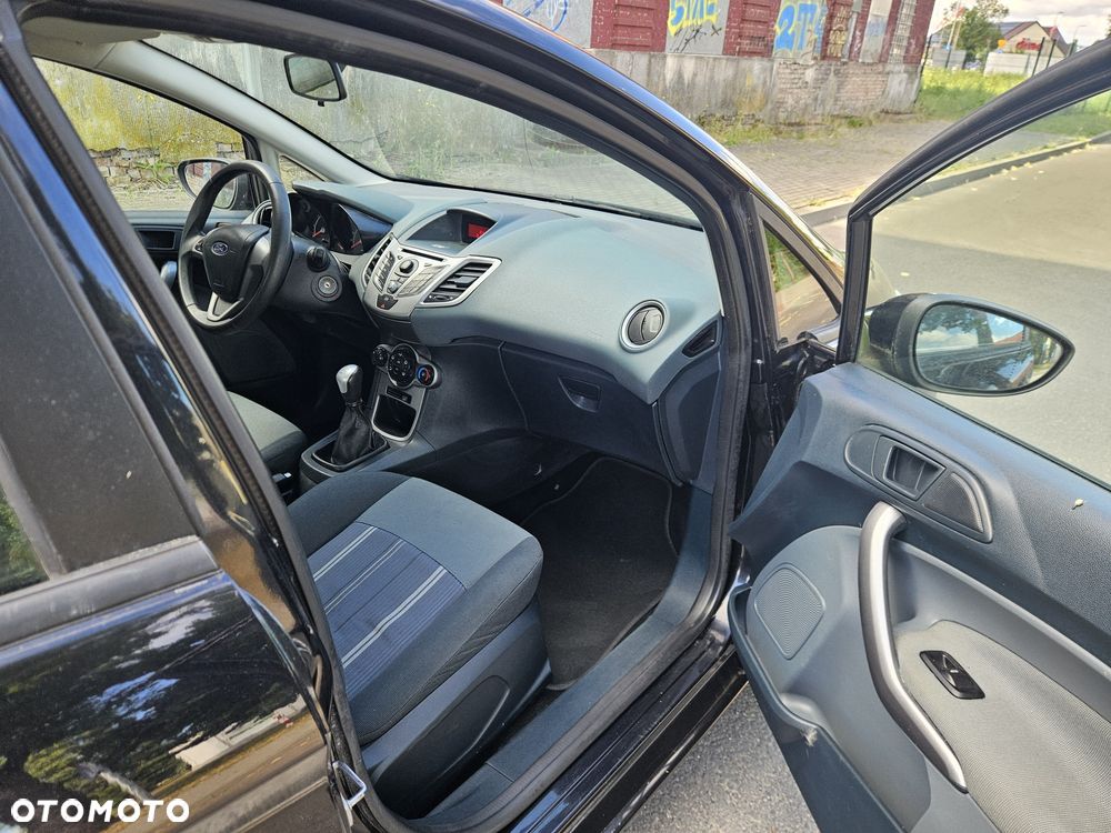 Ford Fiesta - 6