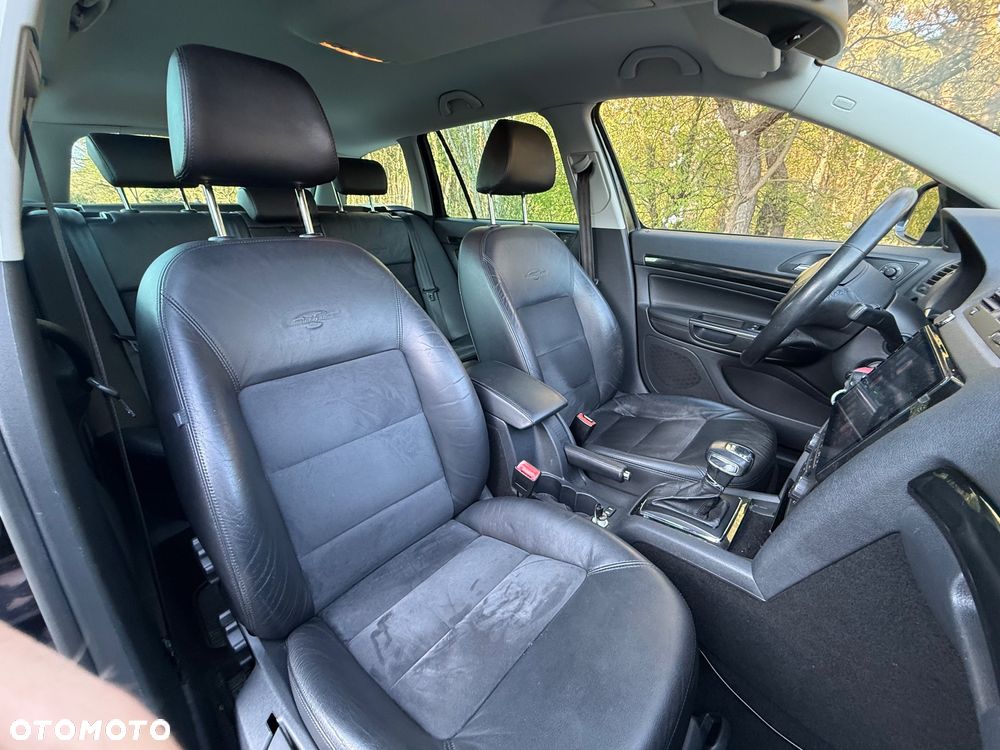 Skoda Octavia 1.8 TSI DSG Laurin & Klement - 15