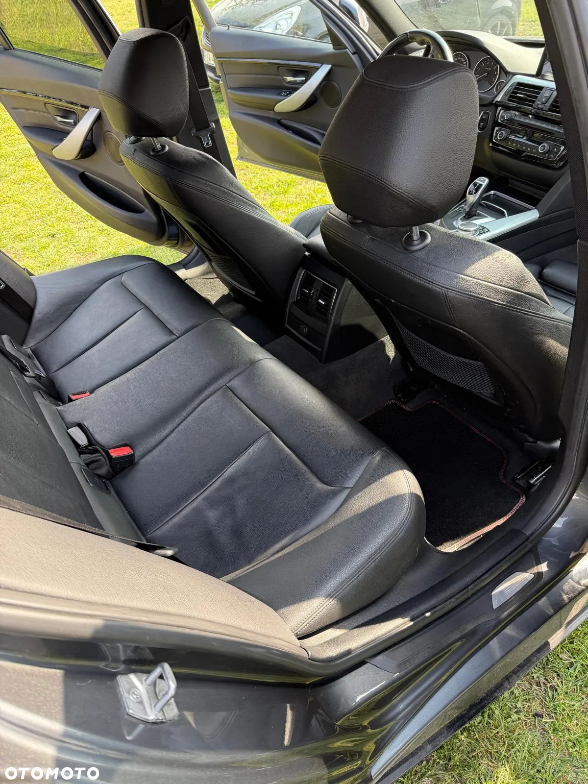 BMW Seria 3 340i xDrive M Sport Shadow - 17