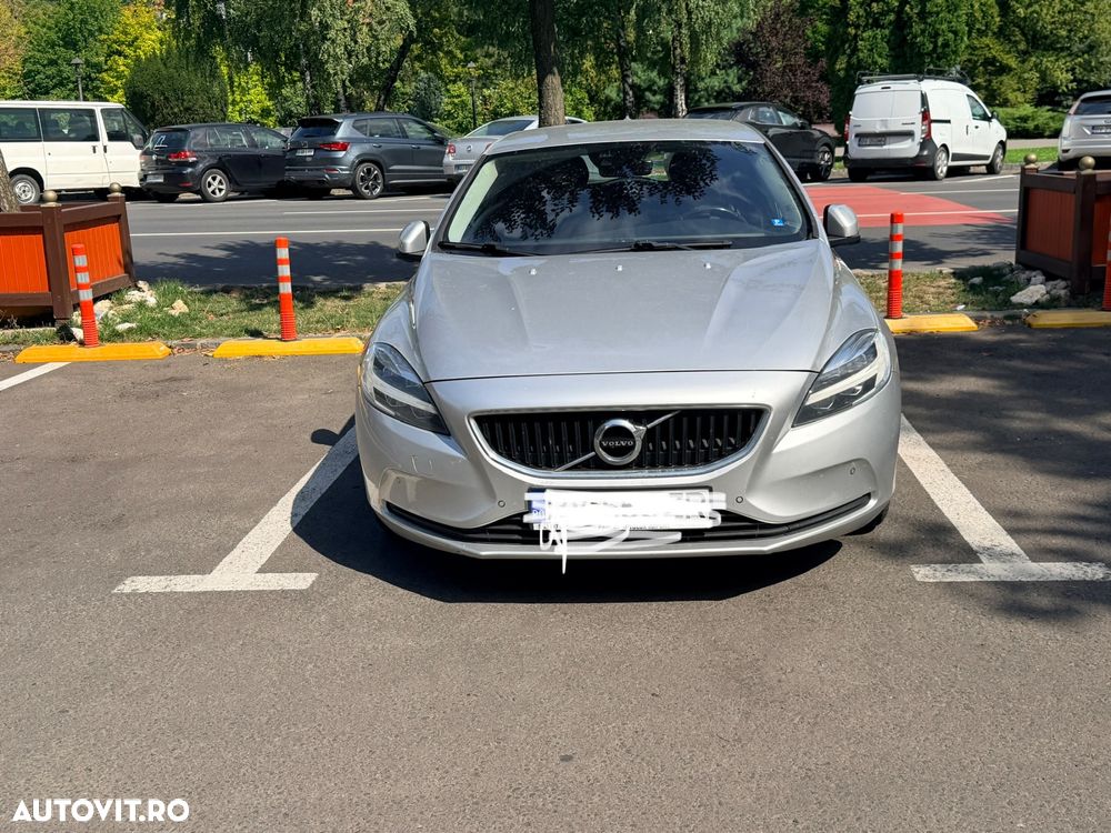 Volvo V40 D2 Aut. Momentum - 2