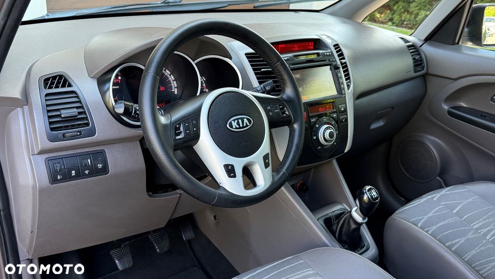 Kia Venga 1.6 CVVT Platinum Edition - 29