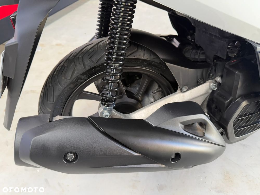 Honda PCX - 16