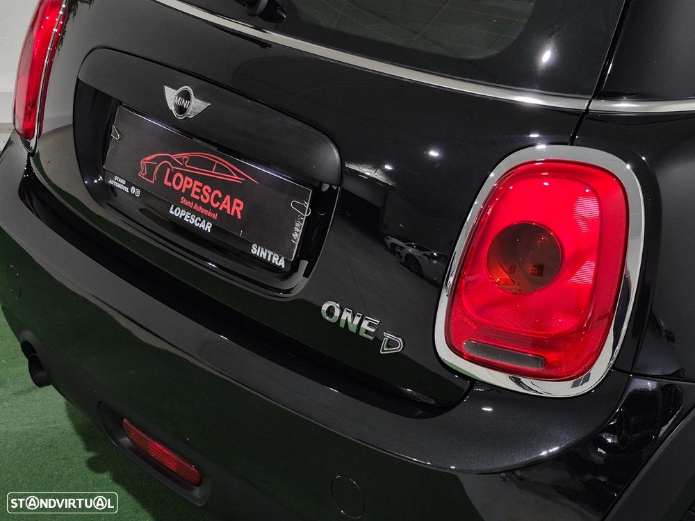 MINI 3 Portas One D - 9