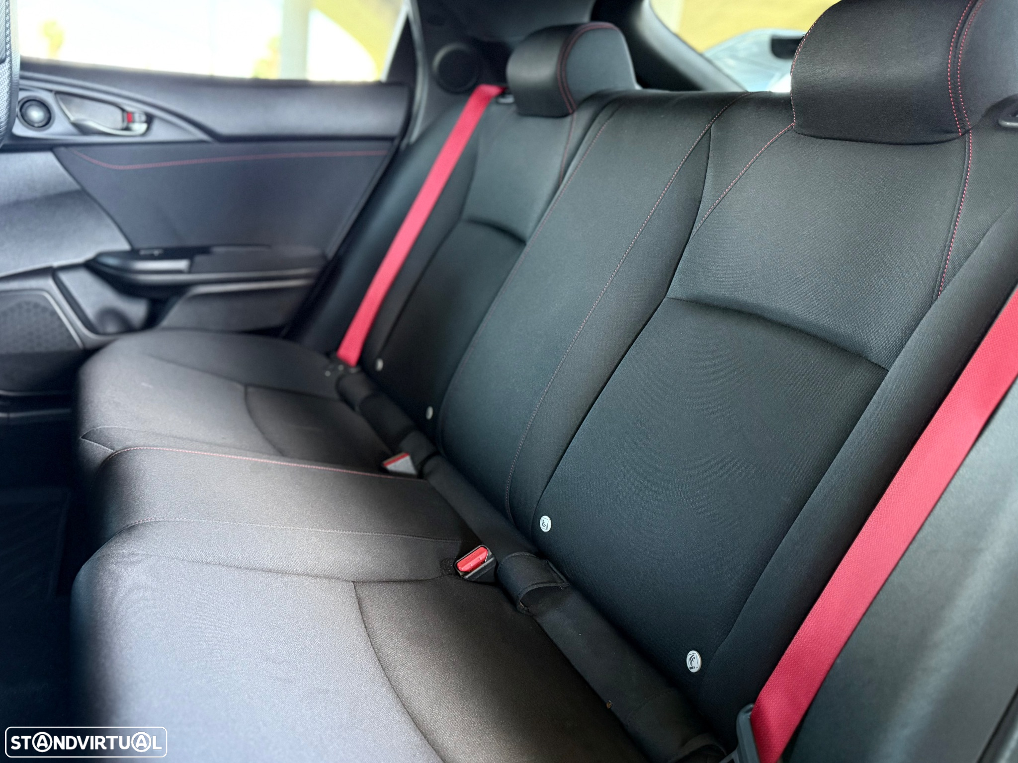 Honda Civic 2.0 VTEC Turbo Type R GT - 10