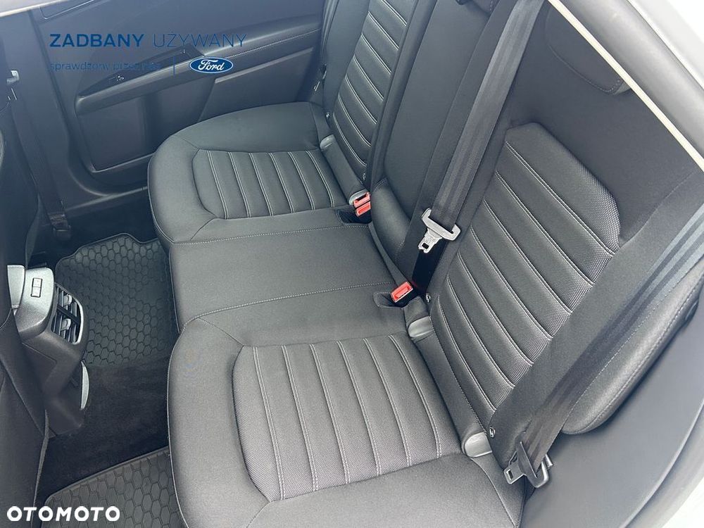 Ford Mondeo 2.0 Hybrid Trend - 34