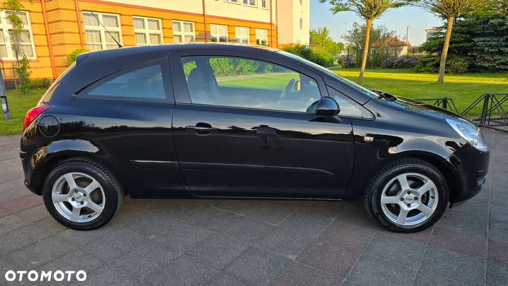 Opel Corsa - 8
