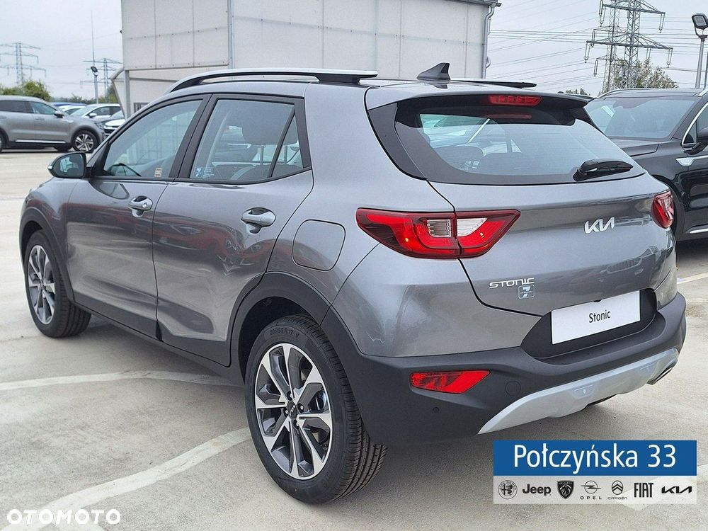 Kia Stonic - 8