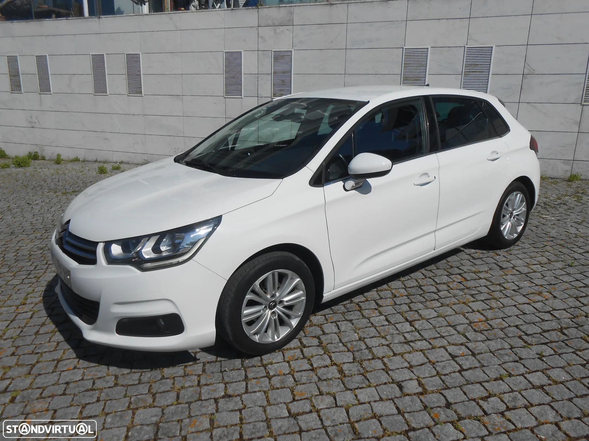 Citroën C4 BlueHDi 100 Selection - 1