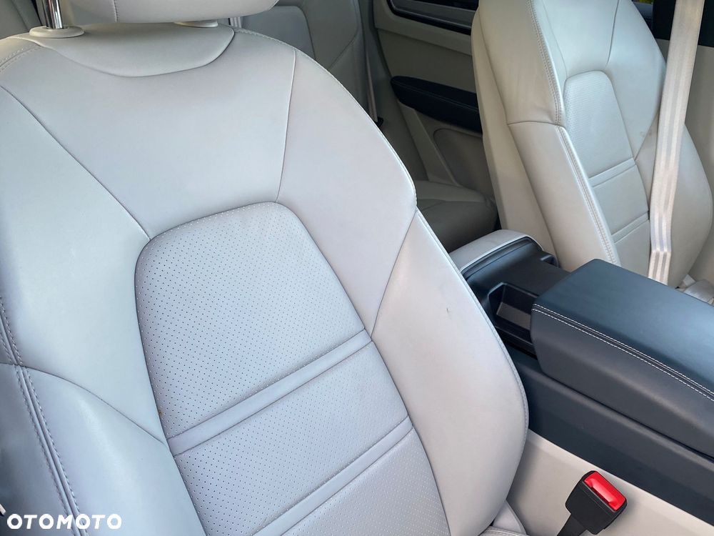 Porsche Cayenne E-Hybrid - 26