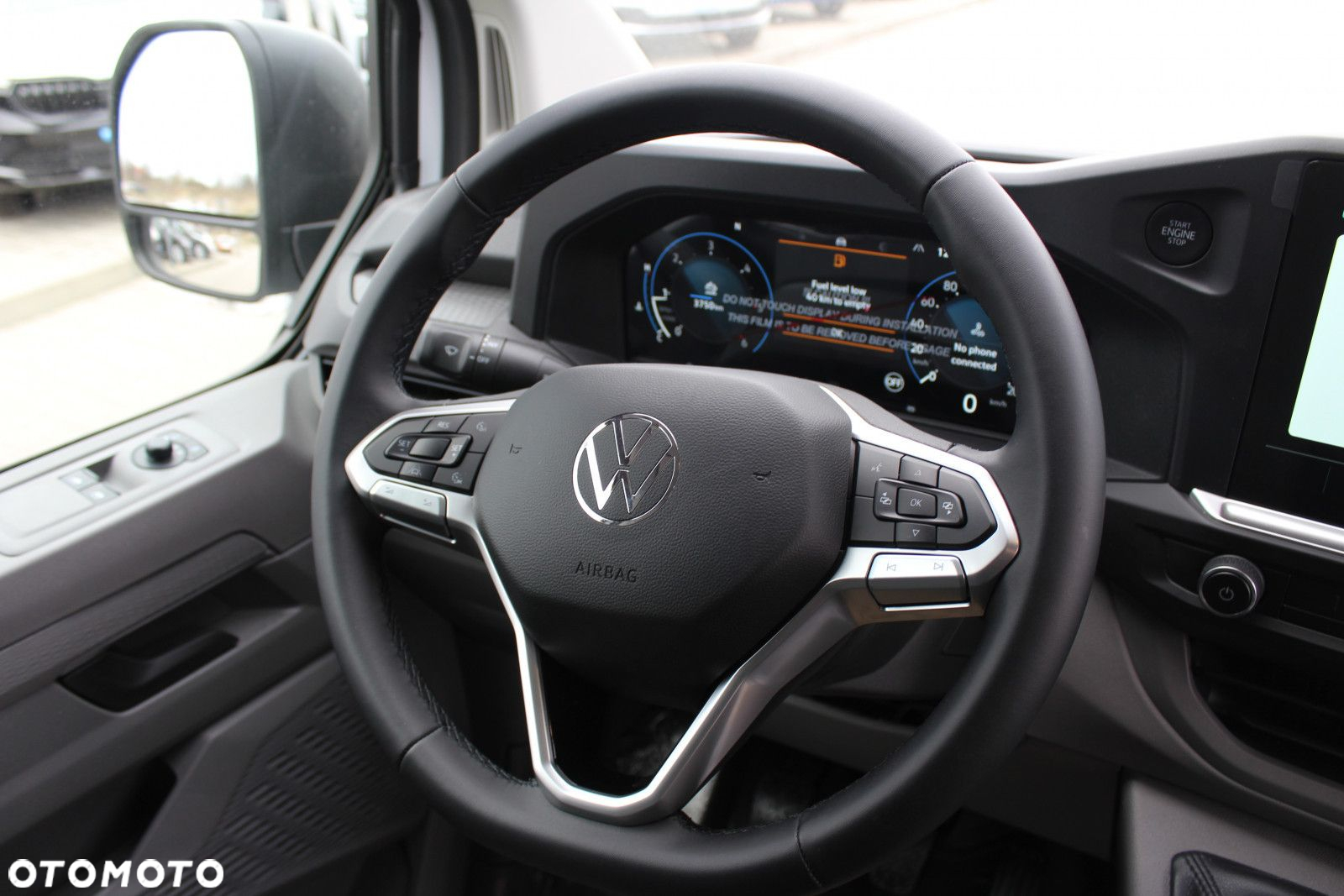 Volkswagen Transporter 2.0 TDI Manual - 8
