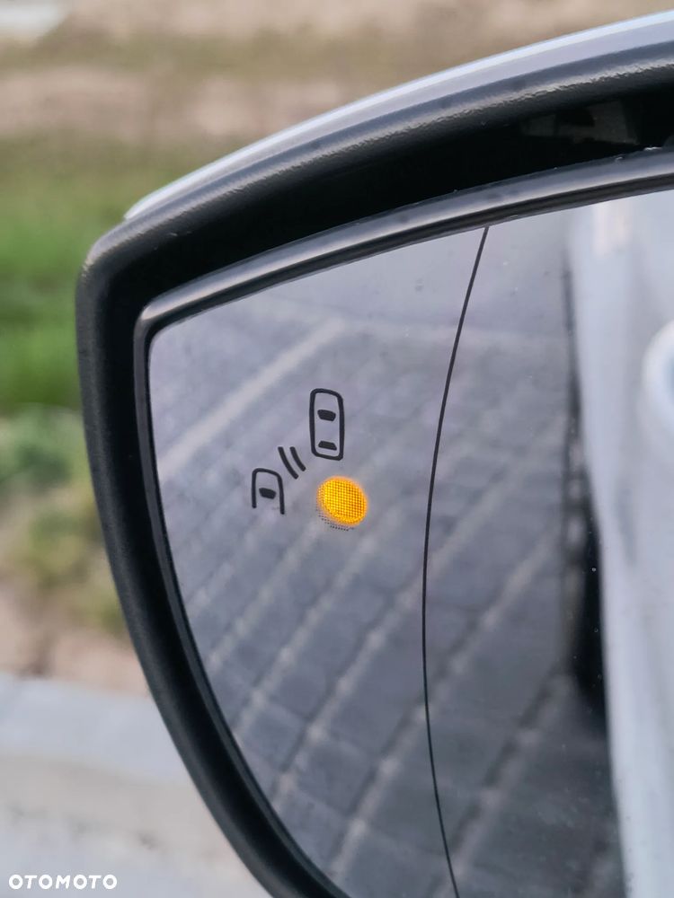 Ford Kuga 2.0 TDCi 4x2 Titanium - 23