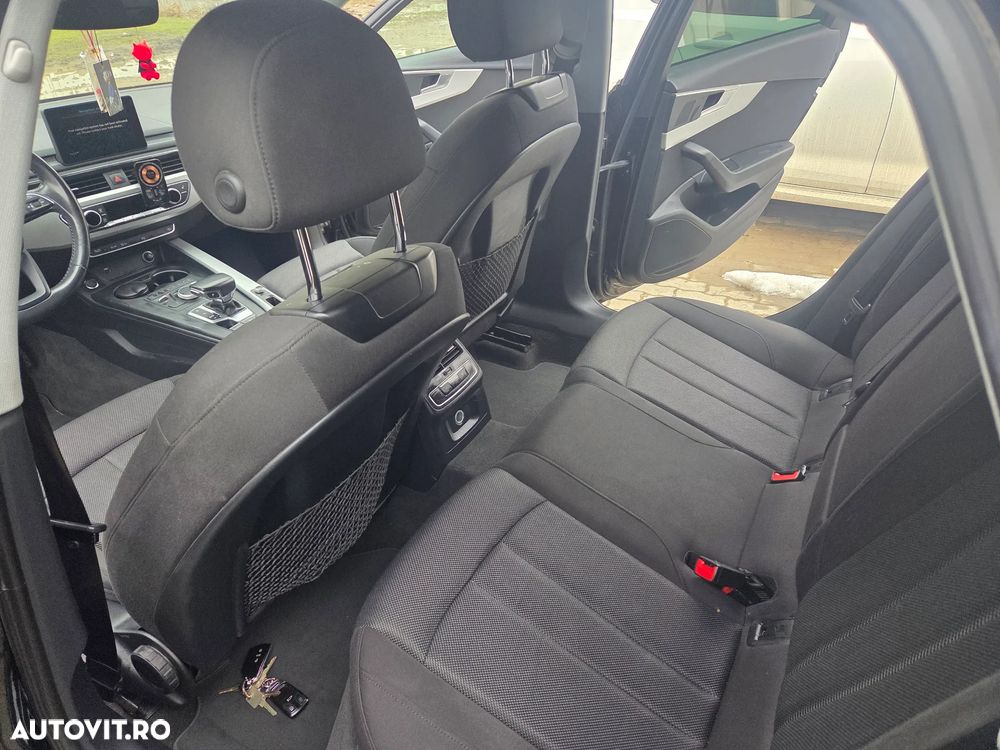 Audi A4 2.0 TDI S tronic Sport - 8