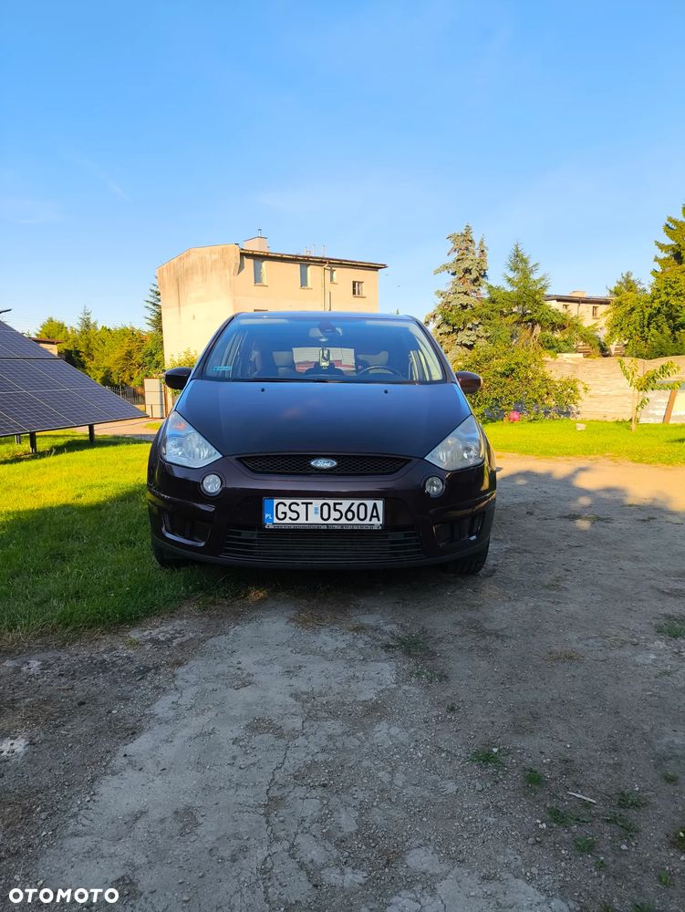 Ford S-Max 2.0 TDCi DPF Titanium - 1
