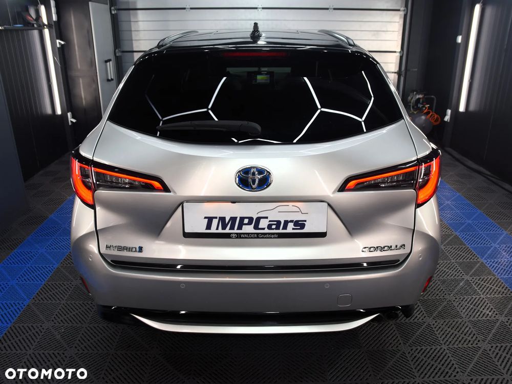 Toyota Corolla - 28