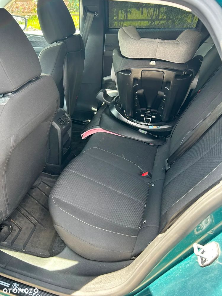 Peugeot 308 1.6 Hybrid PHEV Active Pack EAT8 - 11
