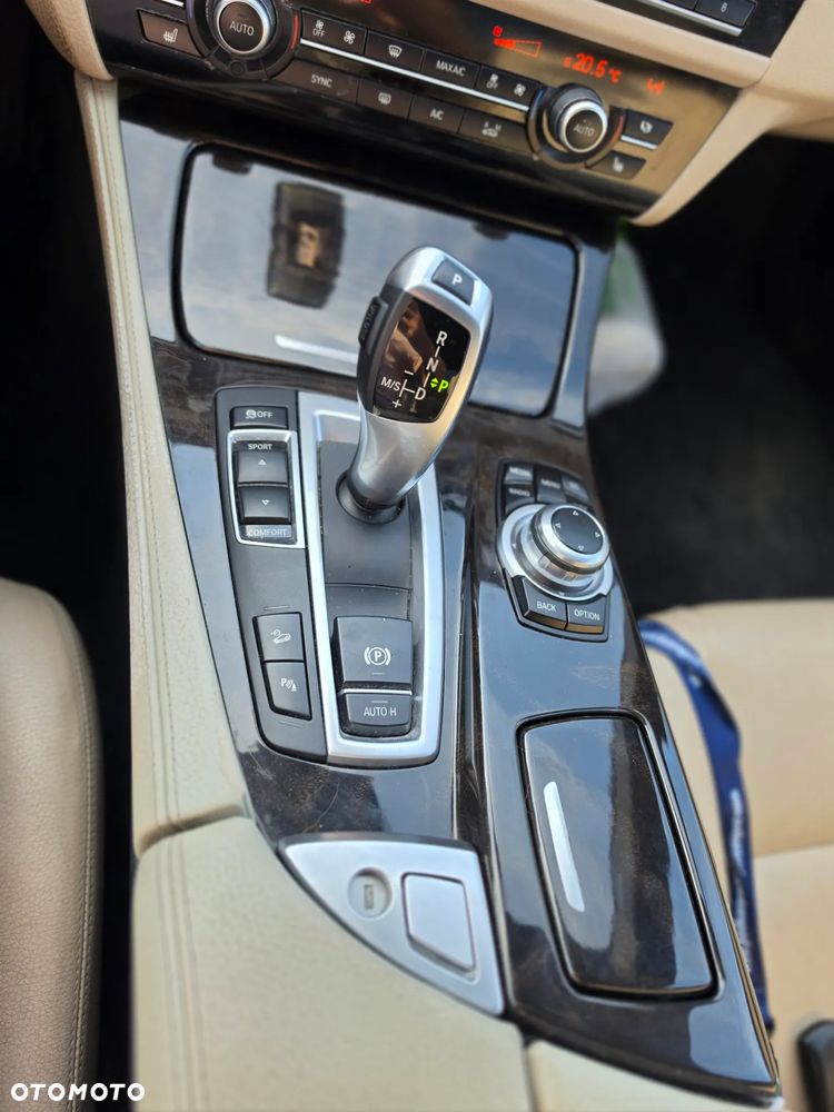 BMW Seria 5 - 12