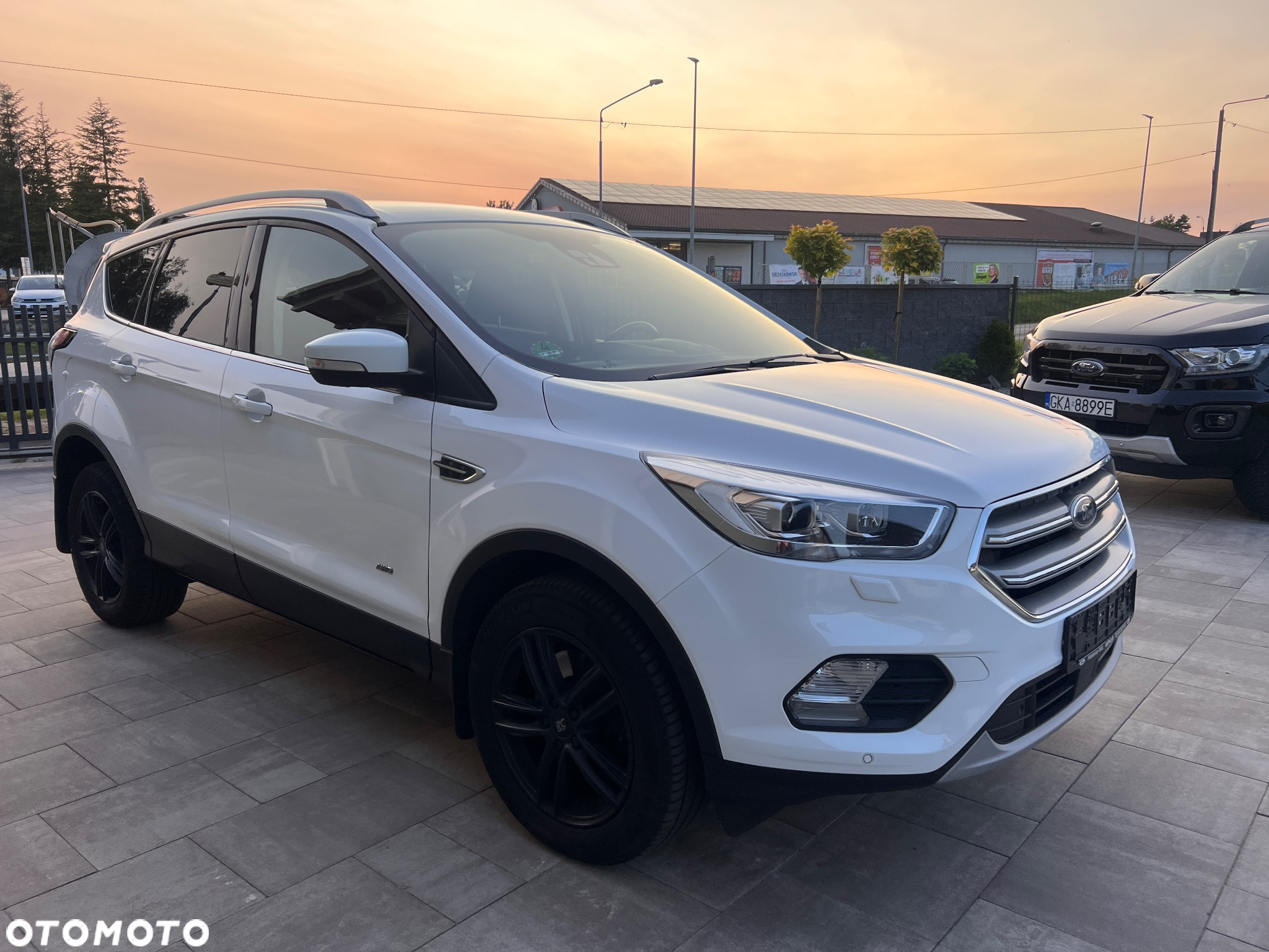 Ford Kuga 2.0 TDCi 4x4 Cool & Connect - 34