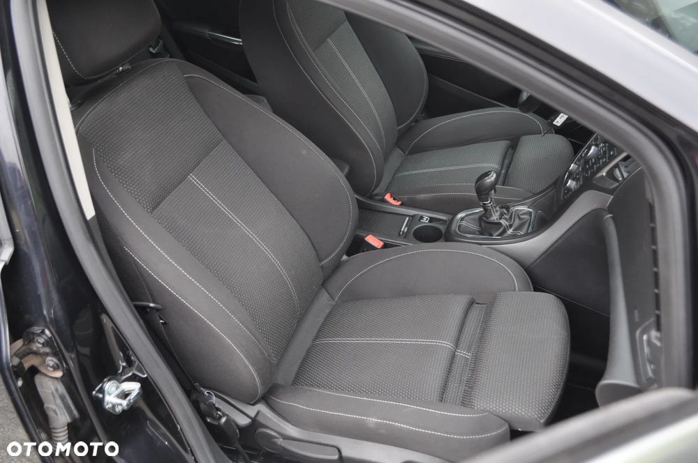 Opel Astra 1.4 Turbo Innovation - 21