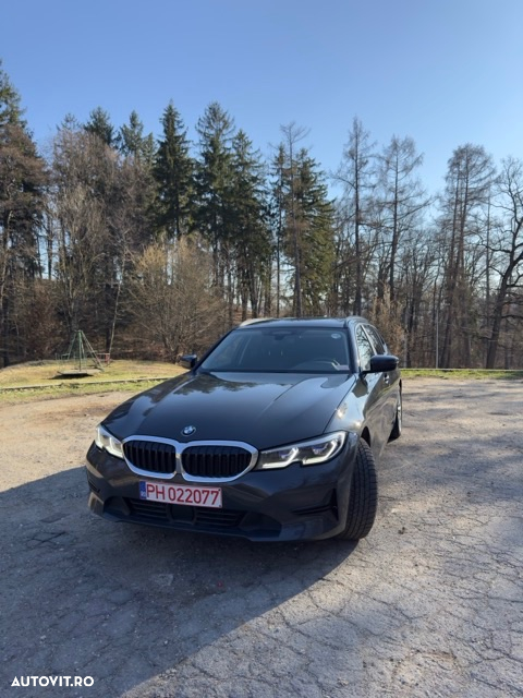 BMW Seria 3 320i Touring Aut. Edition Luxury Line Purity