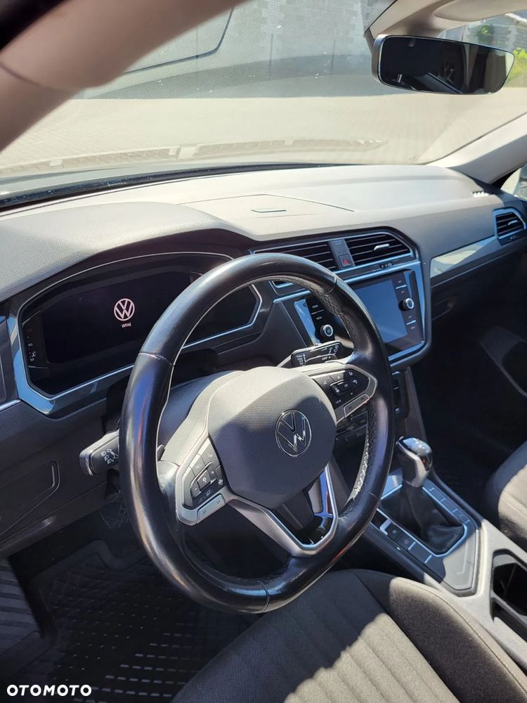 Volkswagen Tiguan Allspace - 5