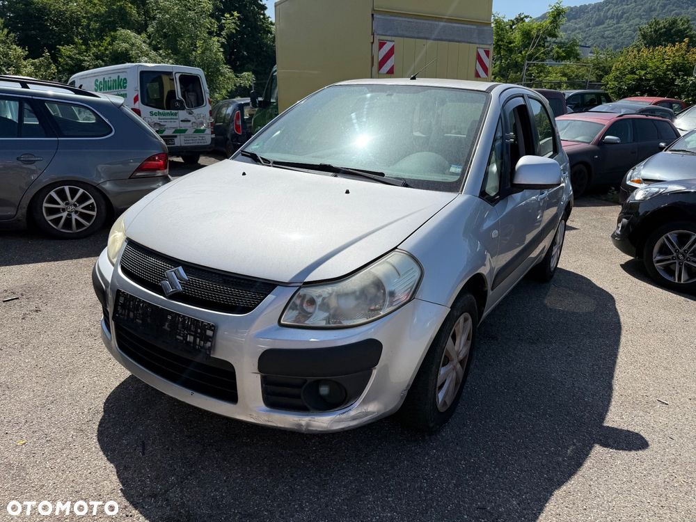 Suzuki SX4 1.6 VVT 4x2 Comfort - 1