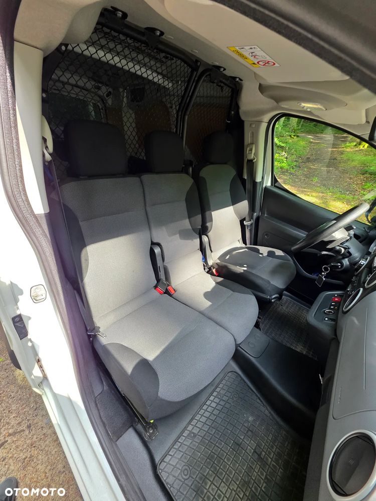 Citroën BERLINGO - 21