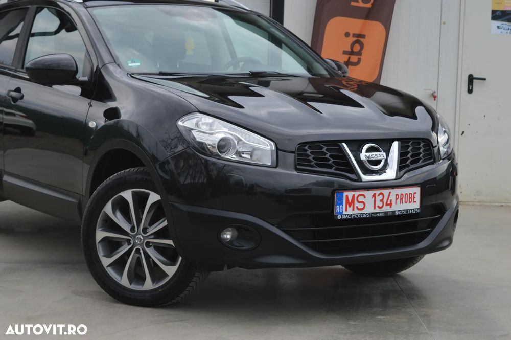 Nissan Qashqai 2.0 4 x 4 tekna - 2