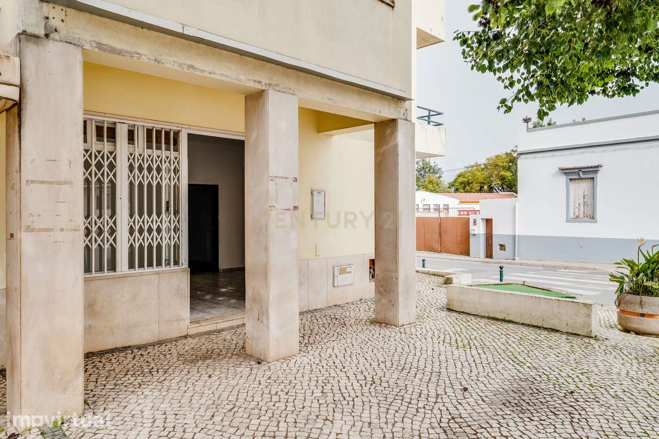 Oportunidade de Venda: Loja no Centro do Algoz (43,70m²) - Grande imagem: 3/14